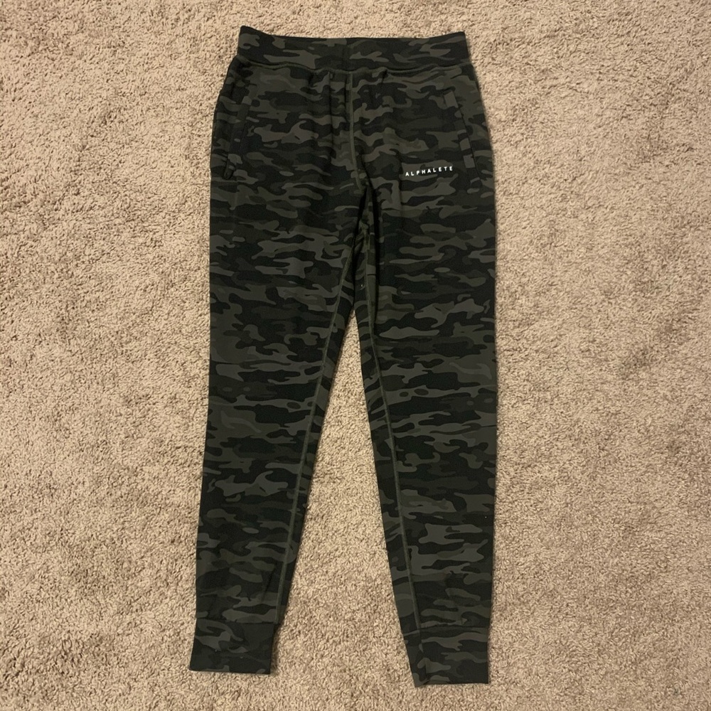Alphalete Camo Premium Joggers
